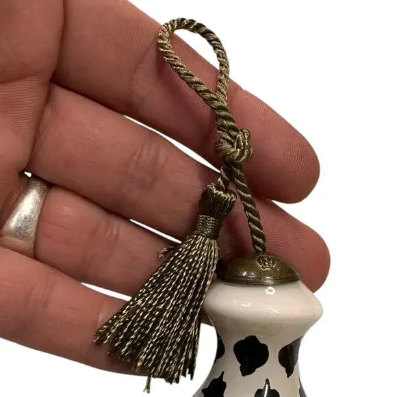 Ne'Qwa Art Peace Cardinal With Black and White Border Ornament Season Of Peace 4 - Picture 4 of 10